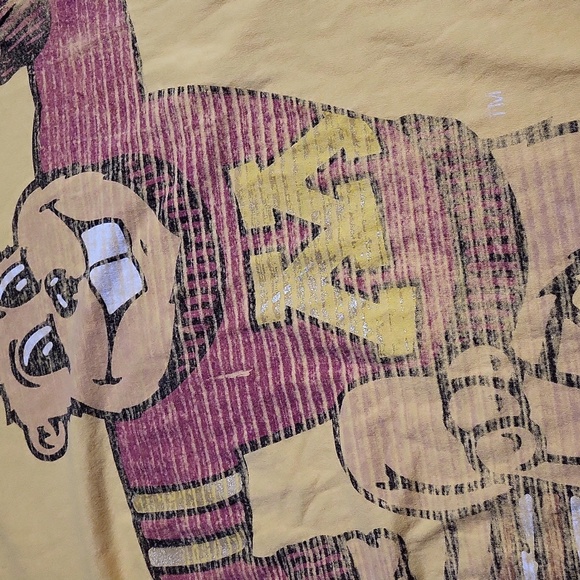 Minnesota Golden Gophers Tee - Picture 2 of 4